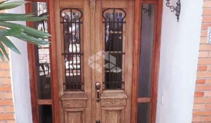 Casa 4 D/Quartos à venda no Bairro Cristal