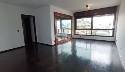 Apartamento à venda com 3 dormitórios, sendo 1 suíte, 1 vaga de garagem no Moinhos de Vento - Porto Alegre/RS