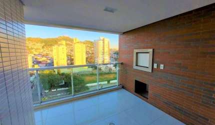 Apartamento com 2 suítes, 1 vaga de garagem na Beira-Mar em Florianópolis/SC..