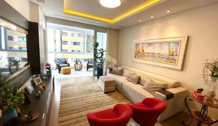 Apartamento com vista panorâmica 4 quartos sendo 2 suítes 3 vagas -  Centro Fpolis SC