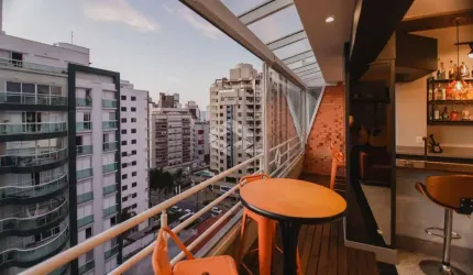 APARTAMENTO 4 QUARTOS SENDO 1 SUÍTE 2 VAGAS DE GARAGEM NO CENTRO DE FLORIANÓPOLIS/SC
