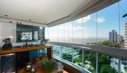 Apartamento exclusivo de alto luxo na beira-mar norte em Florianópolis!