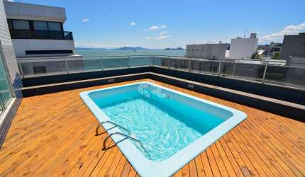 APARTAMENTO COM 3 QUARTOS SENDO 2 SUÍTES 2 VAGAS DE GARAGEM NO CENTRO DE FLORIANÓPOLIS/SC