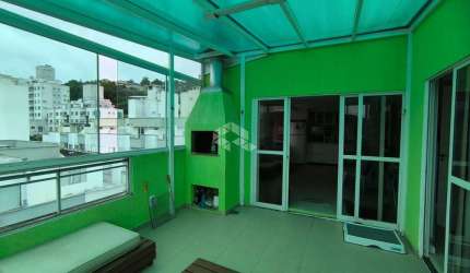 COBERTURA DUPLEX COM 5 QUARTOS SENDO 2 SUÍTES E 4 VAGAS DE GARAGEM NO BAIRRO TRINDADE EM FLORIANÓPOLIS/SC