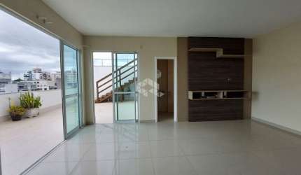 APARTAMENTO DE 3 SUÍTES COM PISCINA TERRAÇO E VISTA PARA O MAR EM COQUEIROS FLORIANÓPOLIS/SC