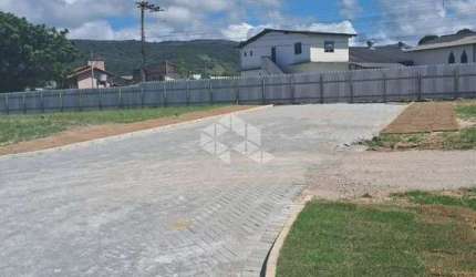 TERRENO DE 414,09m² NO BAIRRO AMBRÓSIO, EM GAROPABA