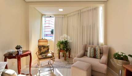 APARTAMENTO SEMIMOBILIADO COM 3 QUARTOS SENDO 1 SUÍTE E 1 VAGA DE GARAGEM EM COQUEIROS FLORIANÓPOLIS