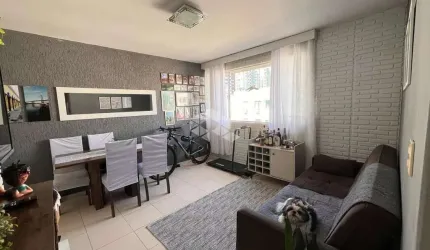 APARTAMENTO COM 3 QUARTOS E VAGA DE GARAGEM EM LOCALIZAÇÃO PRIVILEGIADA NO BAIRRO CAMPINAS EM SÃO JOSÉ
