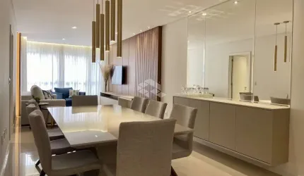 Apartamento de 03 dormitórios mobiliado e decorado!