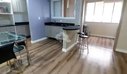 Apartamento  mobiliado com 02 dormitórios!