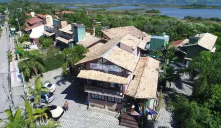 Invista em Conforto e Exclusividade na Praia da Ferrugem!
