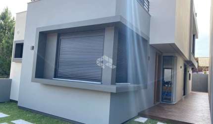 Casa/sobrado em Garopaba no Jardim Panorâmico