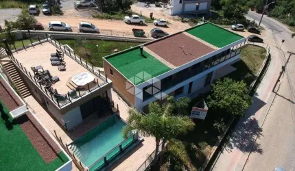 Casa em Condomínio de Alto Padrão no Morrinhos em Garopaba.
