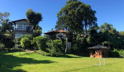 Casa à venda em Garopaba com 3.234,39 m²de terreno e vista Panorâmica