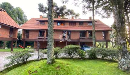 Casa 2 dormitórios em Condomínio no Bairro Planalto, Gramado