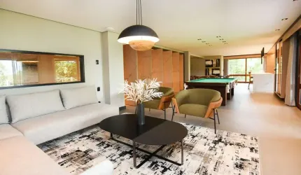 Apartamento 3 dormitórios, 279m², 2 vagas, no Bairro Planalto em Gramado