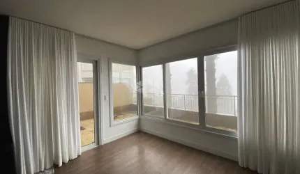 Apartamento 1 dormitório, 117,88m² privativos, 1 vaga, no Centro de Gramado