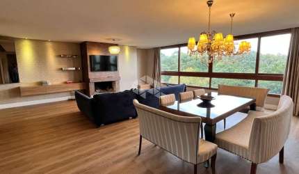 Apartamento 3 dormitórios/suítes + lavabo, 183m³, 2 vagas no Centro de Gramado