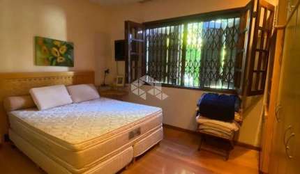 Casa Semi-mobiliada a venda no Bairro Dom Feliciano