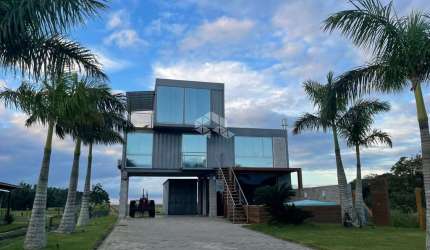 Casa 03 domitórios em Condomínio em Osório