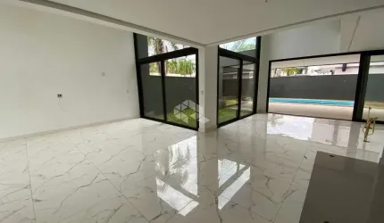 Casa em Condomínio à venda em Cachoeirinha