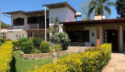 Casa semi mobiliada, 3 dormitórios, bairro Alegria, Guaíba.