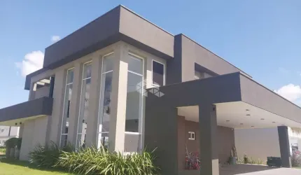 Casa de Alto Padrão à Venda, com 4 suítes, 4 vagas, em condomínio fechado, Eldorado do Sul/RS
