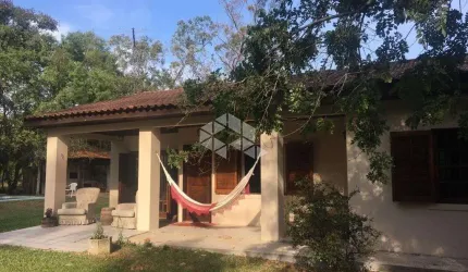 Sítio no Guaíba Country Clube - com Casa, Piscina e muita área arborizada - Parque Eldorado