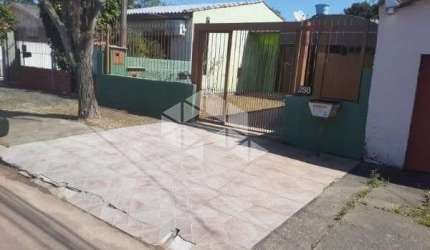 Casa à venda com 2 dormitórios, 1 vaga de garagem no bairro Alegria