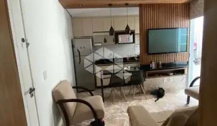 CASA DE CONDOMINIO NA VILA GUILHERMINA COM 2 QUARTOS