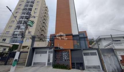 APARTAMENTO NA VILA MATILDE COM 2 QUARTOS E SACADA