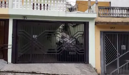 SOBRADO NA VILA FORMOSA COM 3 QUARTOS