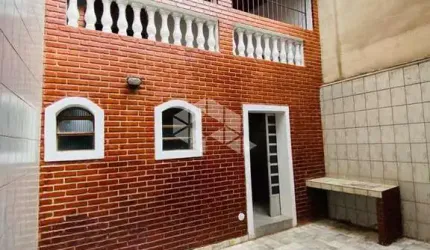 CASA NA VILA MATILDE COM 3 QUARTOS