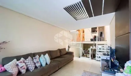 SOBRADO NA VILA RÉ COM 3 QUARTOS