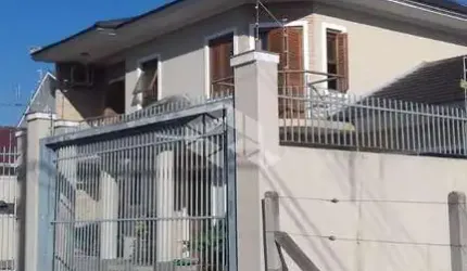 Sobrado 3 dormitórios, 2 suítes, 4 vagas, Canoas