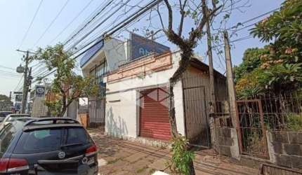 Terreno Comercial à Venda na Avenida Santos Ferreira - Oportunidade Única!