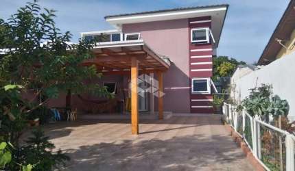Sobrado , 3 dormitórios, Bairro Camboim - Sapucaia do Sul
