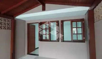 Sobrado 2 dormitórios, sendo duas suítes no bairro Harmonia Canoas