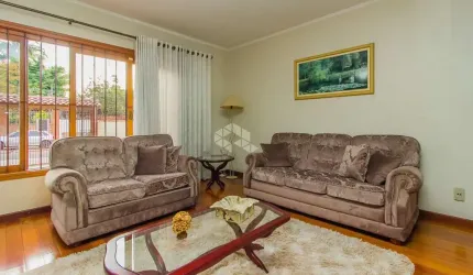 Casa sobrado 4 dormitórios 338m² Nossa Senhora das Graças em Canoas