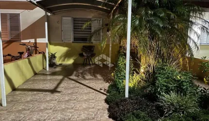 Casa em condomínio com 2 Quartos,  49m² Bairro Mato Grande
