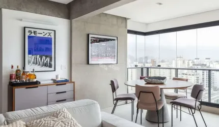 Apartamento de 73m² em Pinheiros mobiliado com vaga na garagem