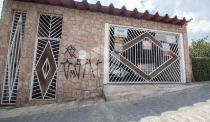 Grande oportunidade na Vila Madalena - Duas casas no mesmo terreno