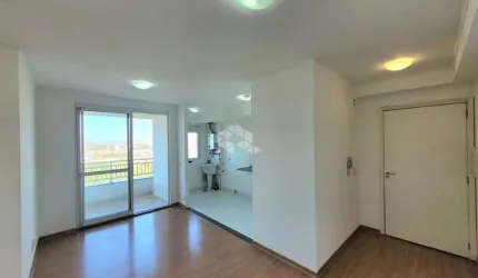 Apartamento de 3 dormitórios com uma vaga de garagem, no bairro Humaitá em Porto Alegre