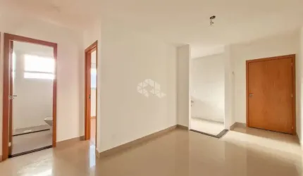 Apartamento 2 dormitórios e 1 vaga de garagem, no bairro Humaitá, em Porto Alegre.