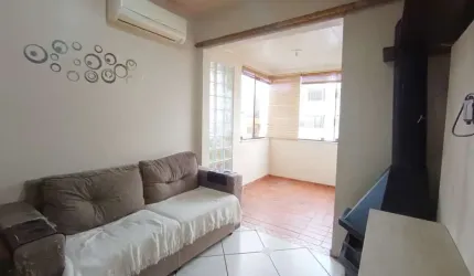 APARTAMENTO DE 1 DORMITORIO COM SACADA, CHURRASQUEIRA E VAGA