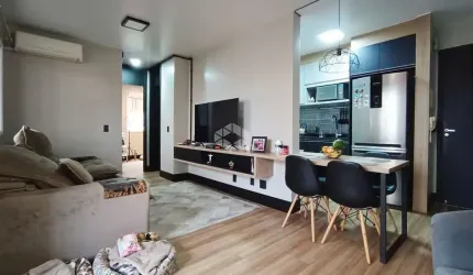 Apartamento 2 dormitórios, sacada com churrasqueira, 1 vaga, condomínio com infra completa no Bairro Humaitá em Porto Alegre