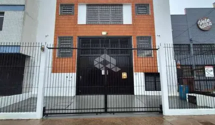 Prédio/Pavilhão com 600m2 no Bairro São Geraldo, em Porto Alegre