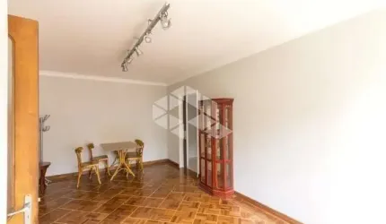 Apartamento de 2 Dormitórios no Bairro Auxiliadora em Porto Alegre