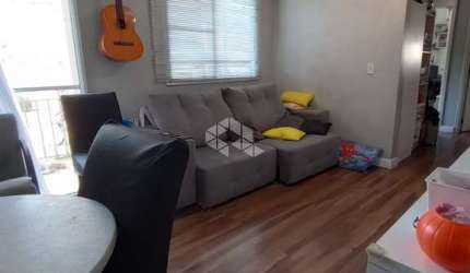 Apartamento 3 dormitórios, suíte,  banheiro, sacada 1 vaga de garagem no bairro Humaitá, em Porto Alegre.