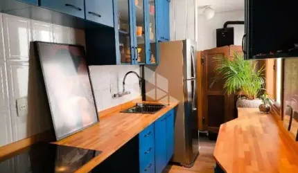 Cobertura de 2 Dormitorios sendo 1 suite no Bairro São João, em Porto Alegre